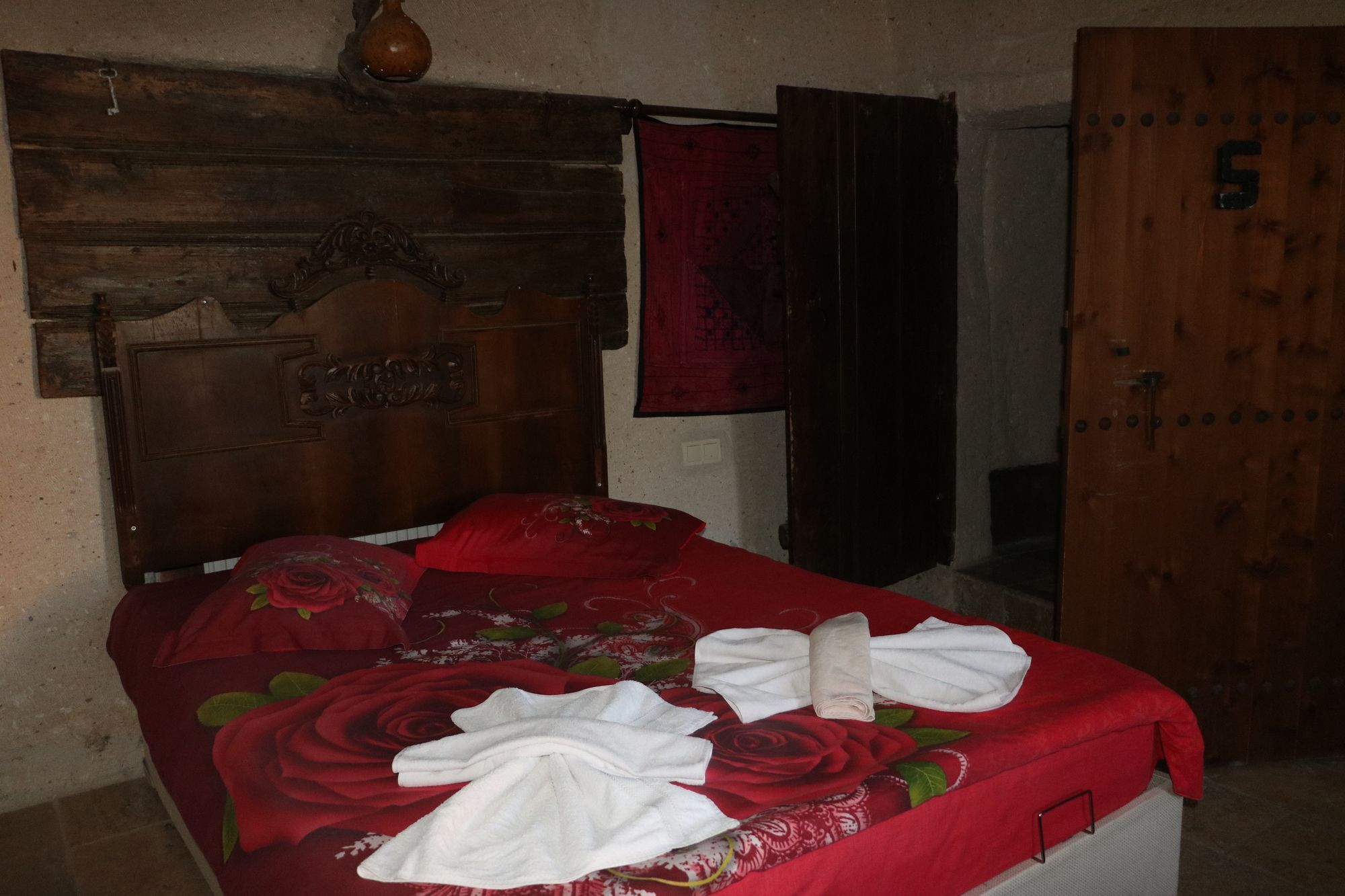 Crazy Horse Pension Ortahisar Εξωτερικό φωτογραφία